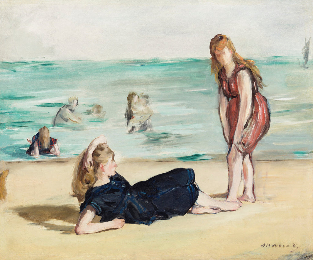 T-shirt On The Beach Essential