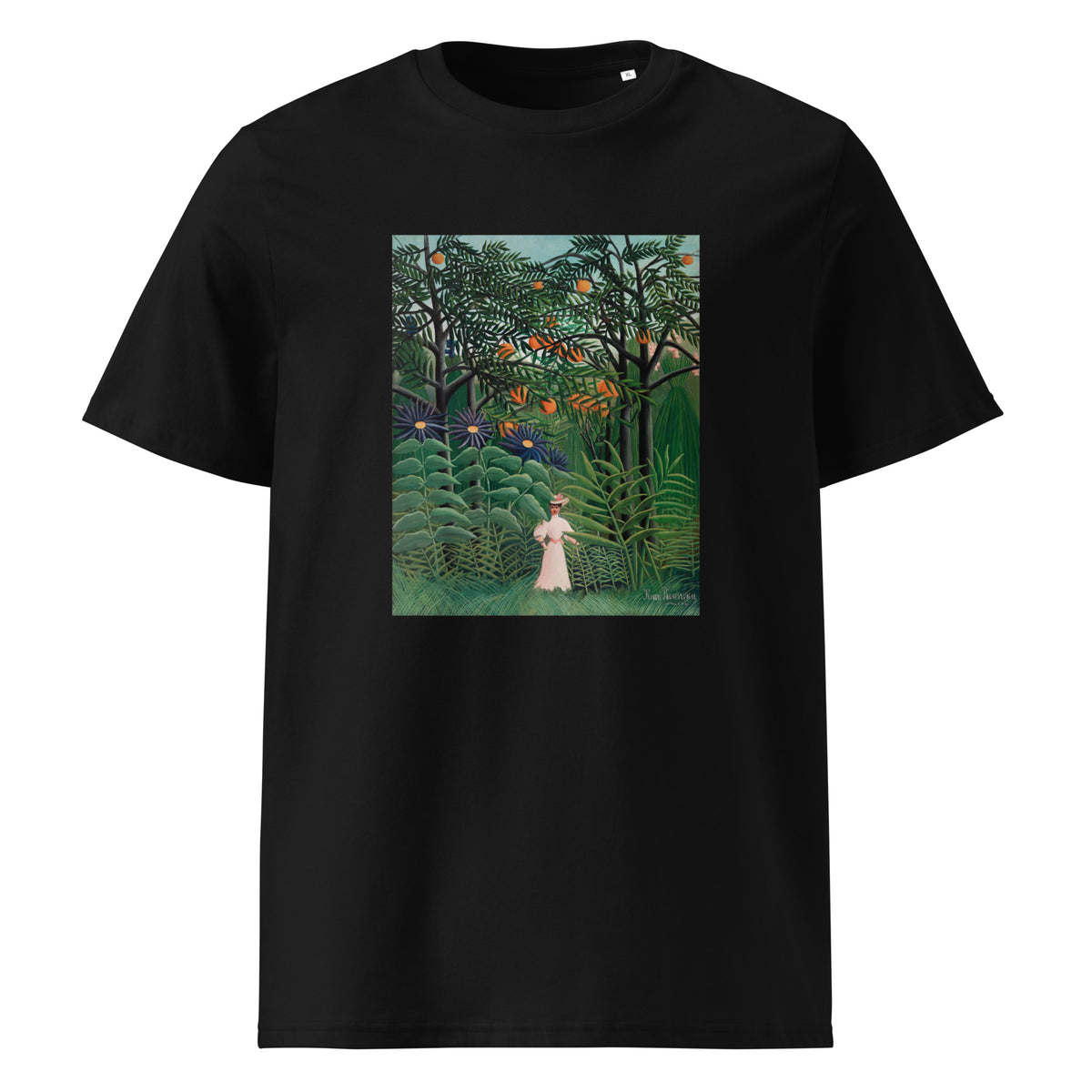 Black T-shirt Woman Walking In An Exotic Forest Femme Se Promenant Dans Une Foret Exotique Premium